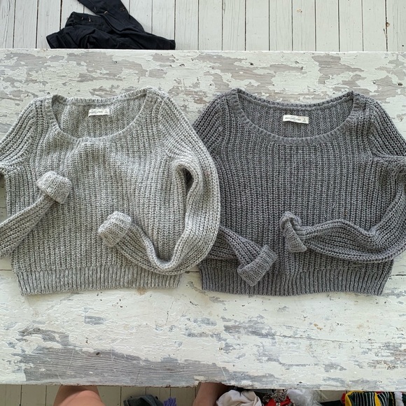 Abercrombie & Fitch Sweaters - Abercrombie crop sweaters - Lot of 2